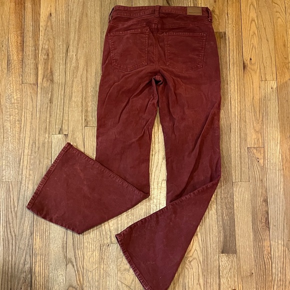 American Eagle Outfitters Women's Burgundy Flare Corduroy Pants 4-Long - Picture 5 of 5